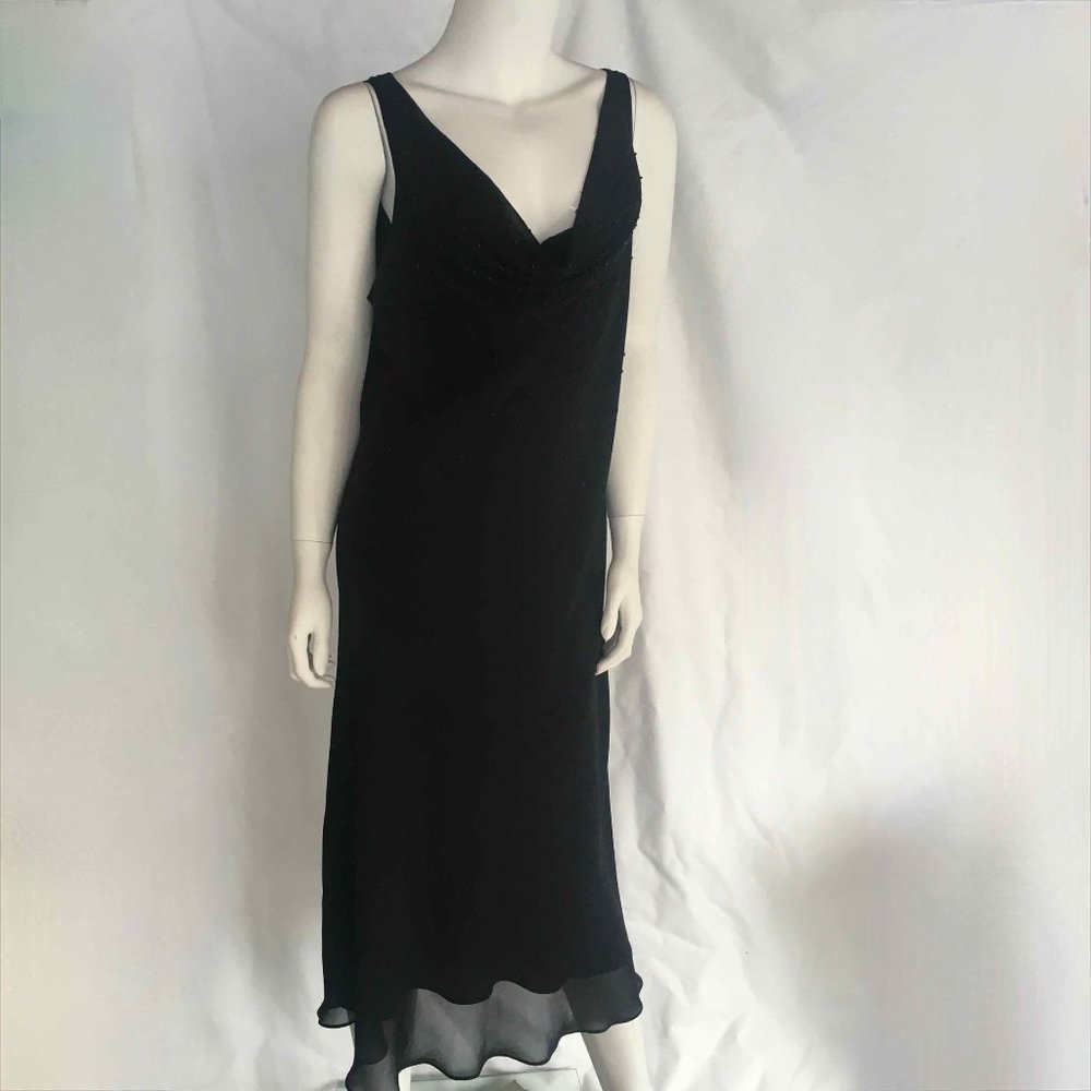 Chica's Black Dress